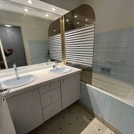 T3 Vue Mer - Acces Plage Direct - Confort Et Calme Assures - Fr-1-324-563